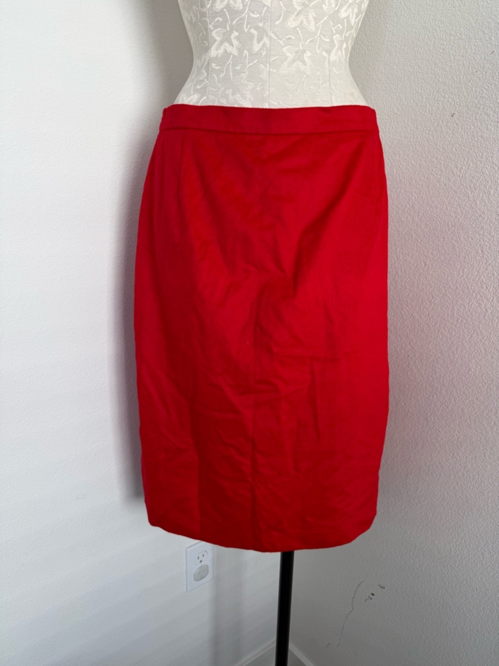 Vintage Escada Red Pencil Skirt Midi Size 42 Germany Small Medium READ